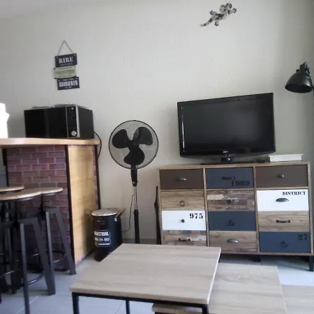 Studio Cab 33M2 Loggia Wifi 5 Min Pl Richelieu Menage Inclus Apartment